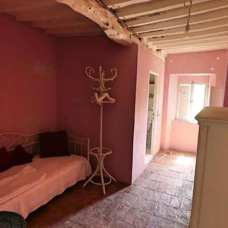 Holiday home Casa Rustica-romantica Mombaroccio